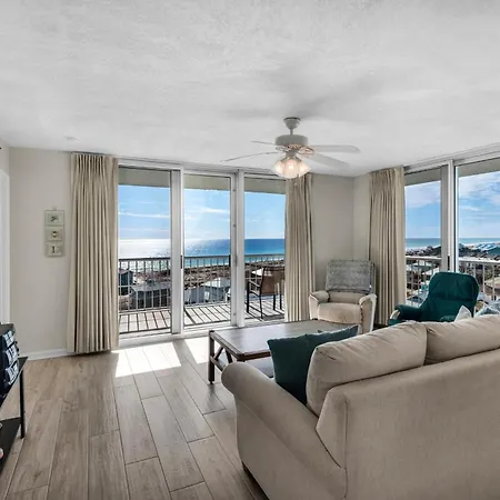 Villa Tristan Towers Unit 9B